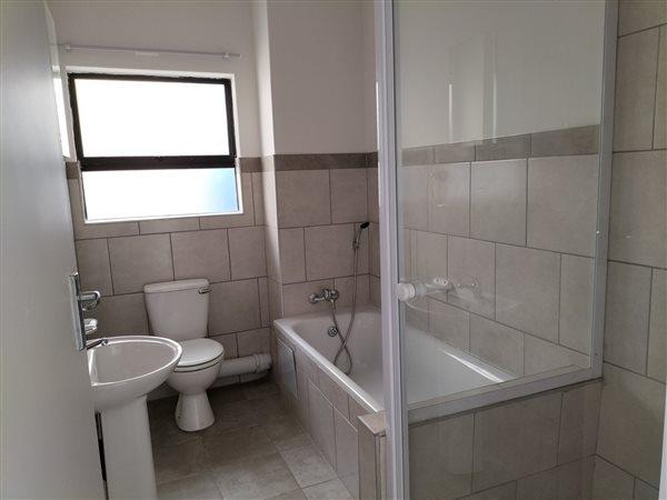 To Let 2 Bedroom Property for Rent in Raslouw Gauteng