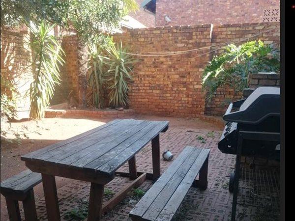 2 Bedroom Property for Sale in Centurion Central Gauteng