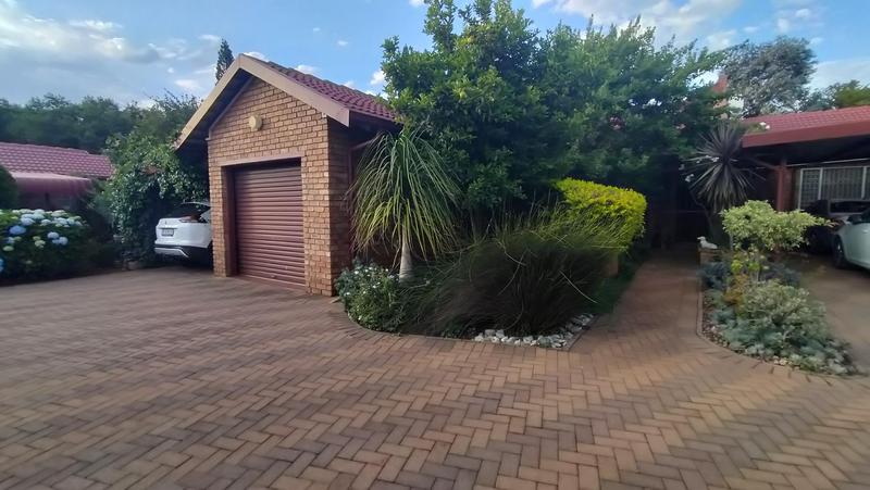 3 Bedroom Property for Sale in Clubview Gauteng