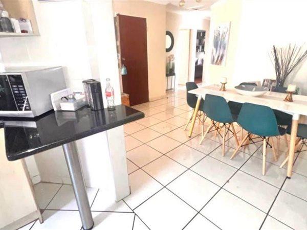 3 Bedroom Property for Sale in Eldoraigne Gauteng