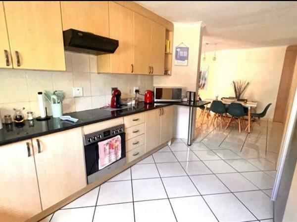 3 Bedroom Property for Sale in Eldoraigne Gauteng