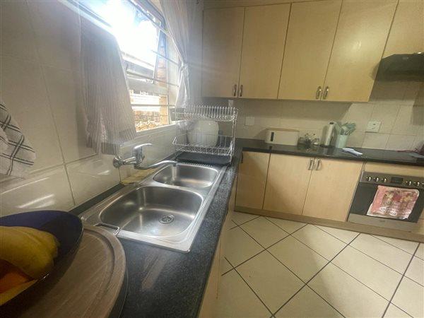 3 Bedroom Property for Sale in Eldoraigne Gauteng