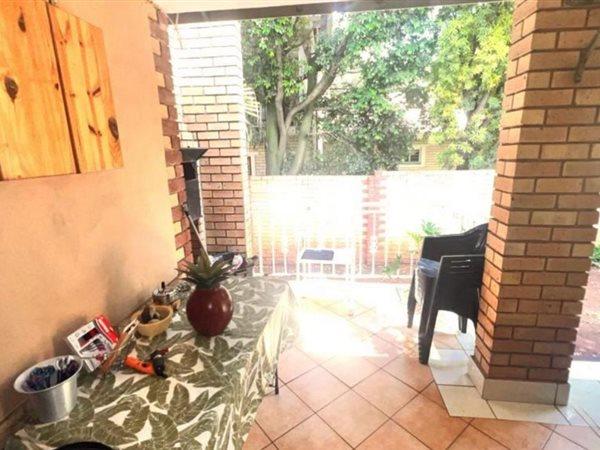 3 Bedroom Property for Sale in Eldoraigne Gauteng