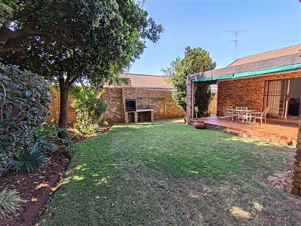 3 Bedroom Property for Sale in Eldoraigne Gauteng