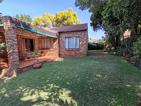 3 Bedroom Property for Sale in Eldoraigne Gauteng