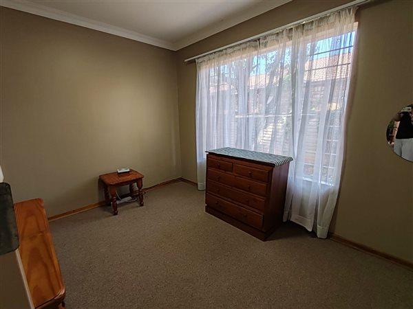 3 Bedroom Property for Sale in Eldoraigne Gauteng