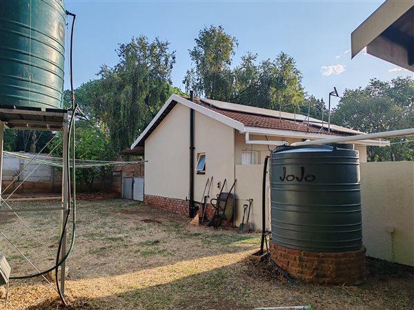 4 Bedroom Property for Sale in Wierda Park Gauteng