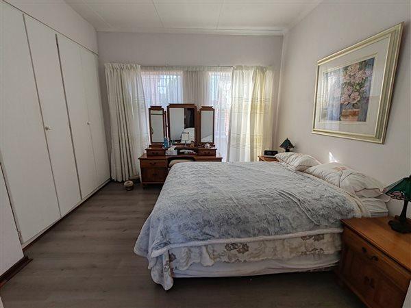 3 Bedroom Property for Sale in Amberfield Crest Estate Gauteng