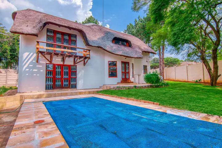 3 Bedroom Property for Sale in Bryanston Gauteng