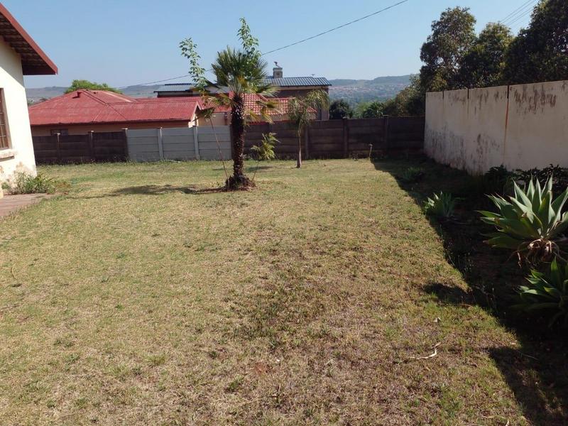 To Let 3 Bedroom Property for Rent in Kwaggasrand Gauteng