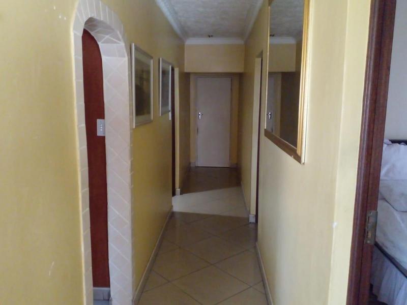 To Let 3 Bedroom Property for Rent in Kwaggasrand Gauteng