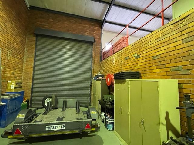 Commercial Property for Sale in Gateway Industrial Park Gauteng