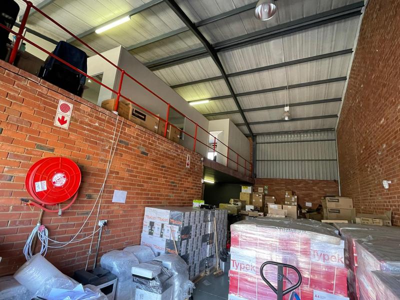 Commercial Property for Sale in Gateway Industrial Park Gauteng