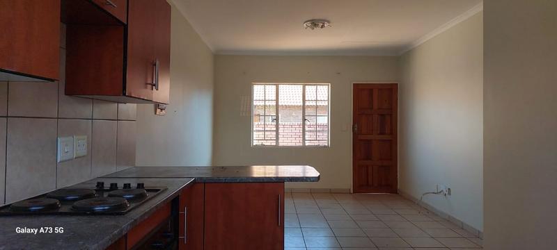 2 Bedroom Property for Sale in The Orchards Gauteng