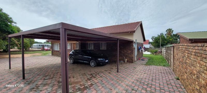 3 Bedroom Property for Sale in Theresa Park Gauteng