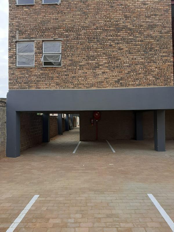 To Let 2 Bedroom Property for Rent in Kempton Park Gauteng