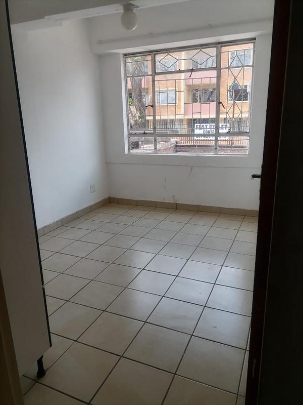 To Let 2 Bedroom Property for Rent in Johannesburg Gauteng