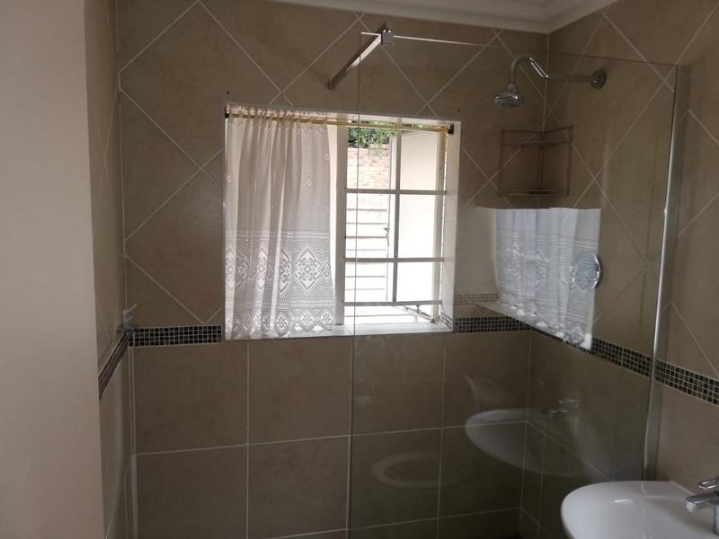 To Let 3 Bedroom Property for Rent in Waterkloof Park Gauteng