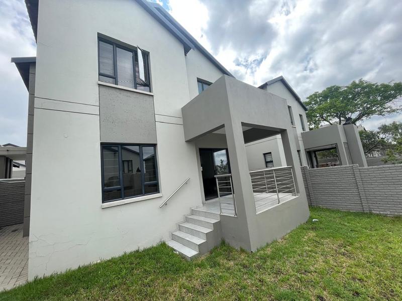 To Let 3 Bedroom Property for Rent in Craigavon Gauteng