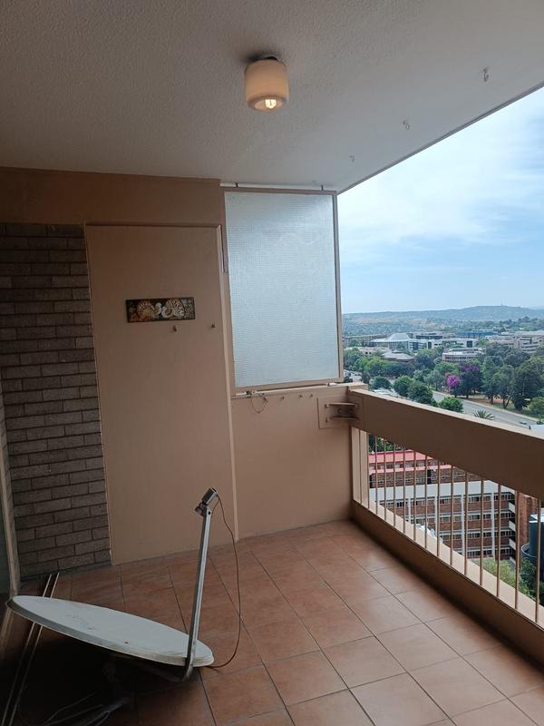 To Let 1 Bedroom Property for Rent in Parktown Gauteng