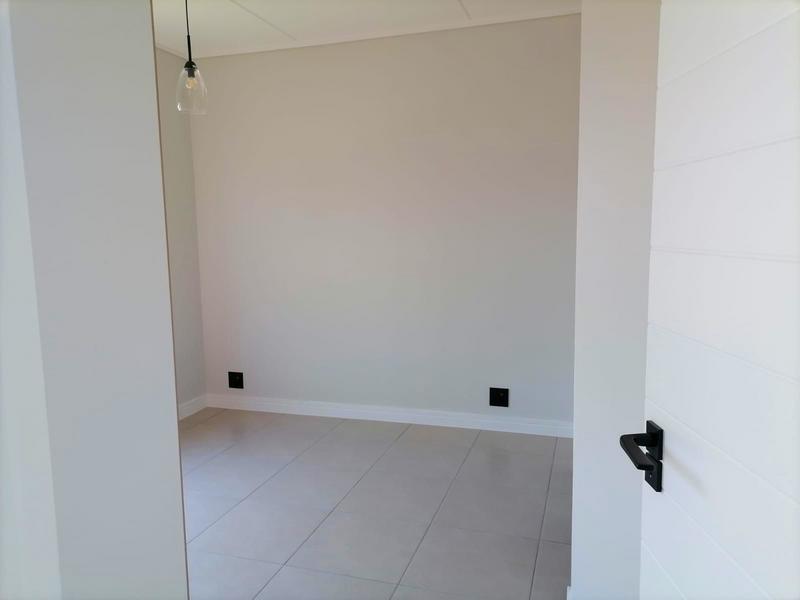 To Let 2 Bedroom Property for Rent in Linbro Park Gauteng