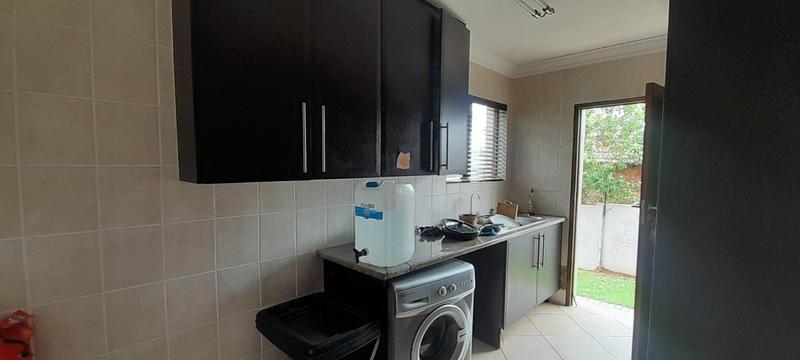 To Let 3 Bedroom Property for Rent in Amberfield Gauteng