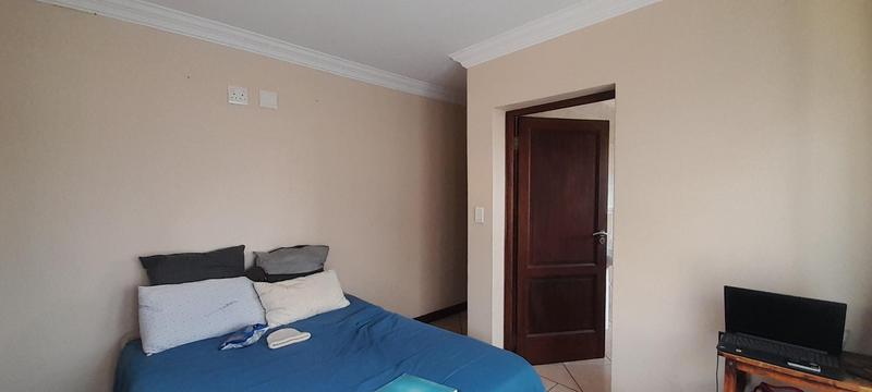 To Let 3 Bedroom Property for Rent in Amberfield Gauteng