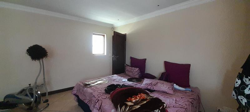 To Let 3 Bedroom Property for Rent in Amberfield Gauteng