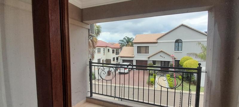 To Let 3 Bedroom Property for Rent in Amberfield Gauteng