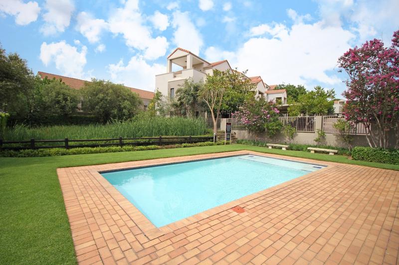 2 Bedroom Property for Sale in Douglasdale Gauteng