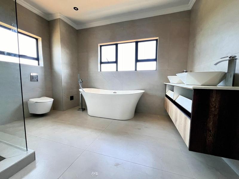 4 Bedroom Property for Sale in Six Fountains Residential Estate Gauteng