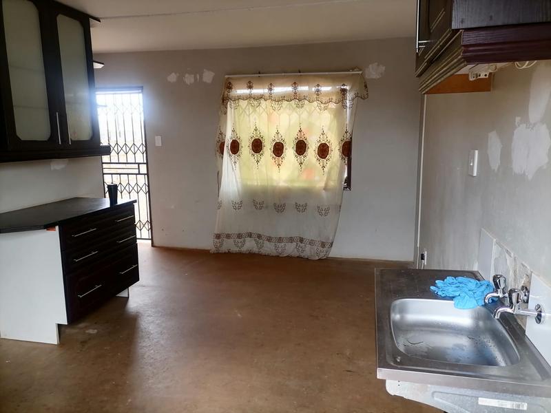 To Let 2 Bedroom Property for Rent in Westonaria Gauteng