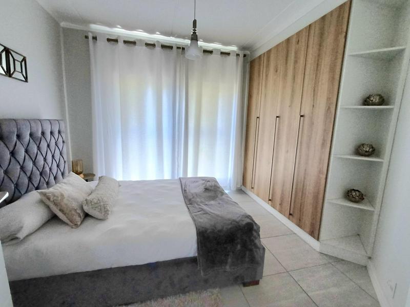 To Let 3 Bedroom Property for Rent in Waterfall Gauteng