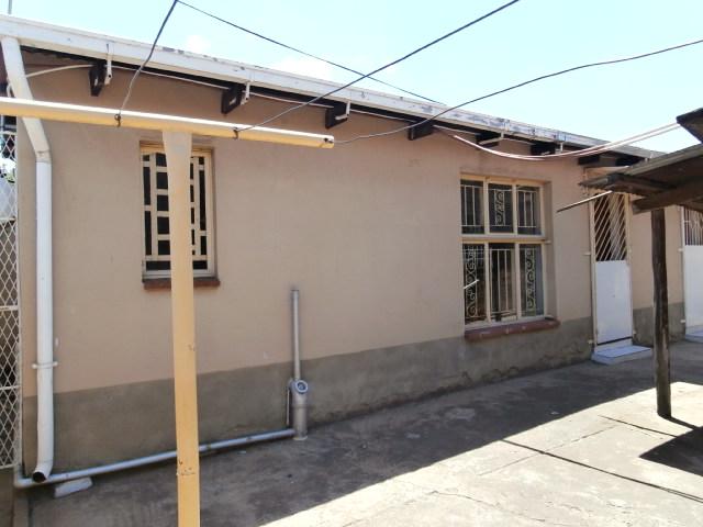 2 Bedroom Property for Sale in Glenesk Gauteng