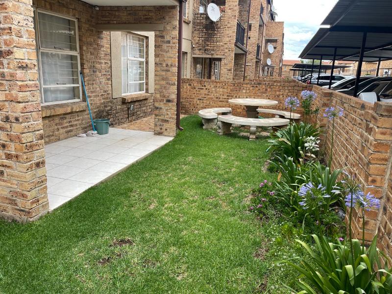 To Let 2 Bedroom Property for Rent in Honeydew Gauteng