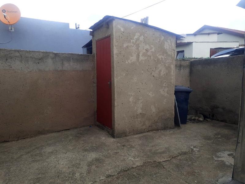 3 Bedroom Property for Sale in Jabavu Gauteng