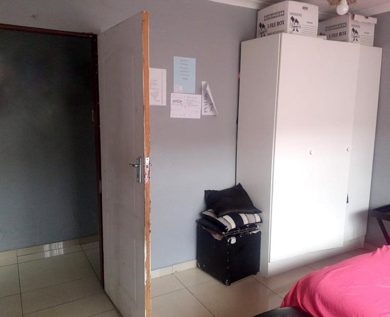 3 Bedroom Property for Sale in Jabavu Gauteng