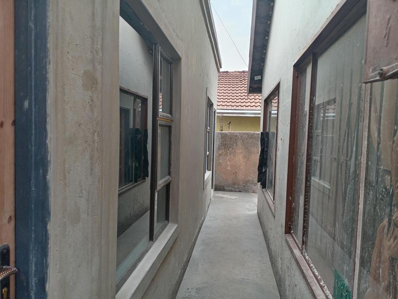 To Let 1 Bedroom Property for Rent in Eastfield Gauteng