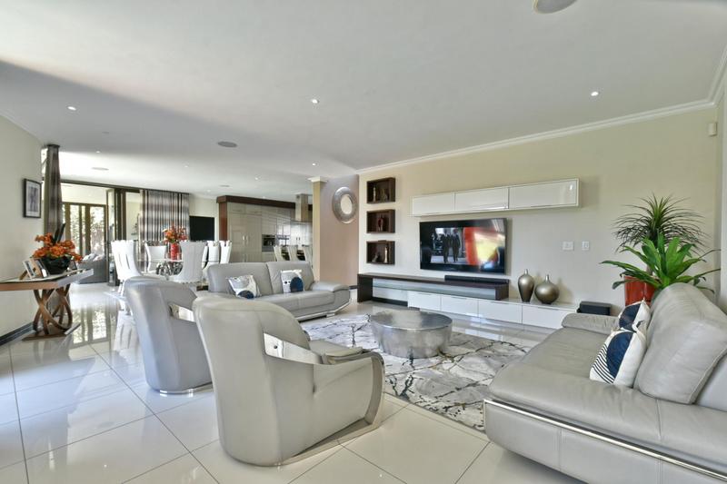 4 Bedroom Property for Sale in Aspen Hills Gauteng