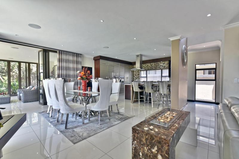 4 Bedroom Property for Sale in Aspen Hills Gauteng