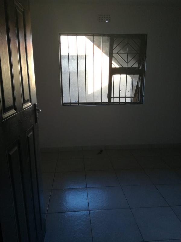 To Let 2 Bedroom Property for Rent in Eldorado Park Gauteng