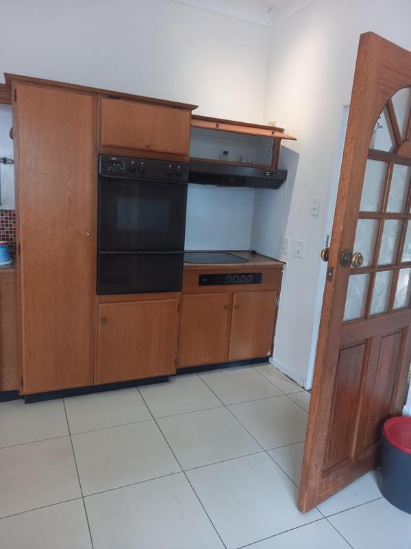 To Let 3 Bedroom Property for Rent in Greenside Gauteng