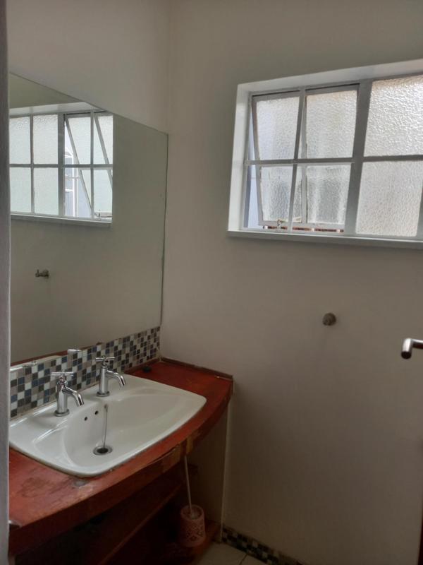 To Let 3 Bedroom Property for Rent in Greenside Gauteng