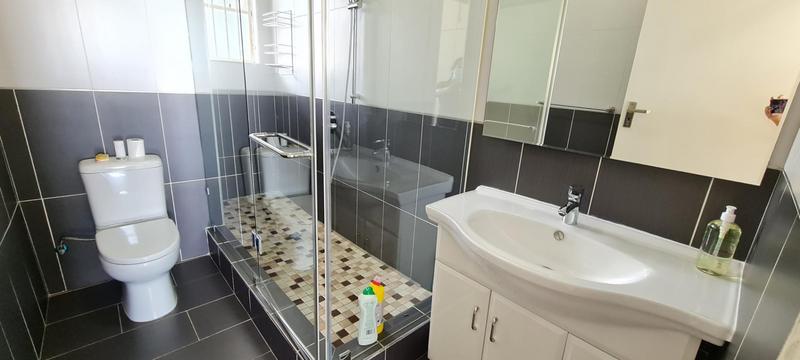 2 Bedroom Property for Sale in Bedford Gardens Gauteng