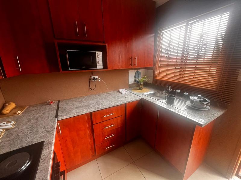 To Let 2 Bedroom Property for Rent in Naturena Gauteng