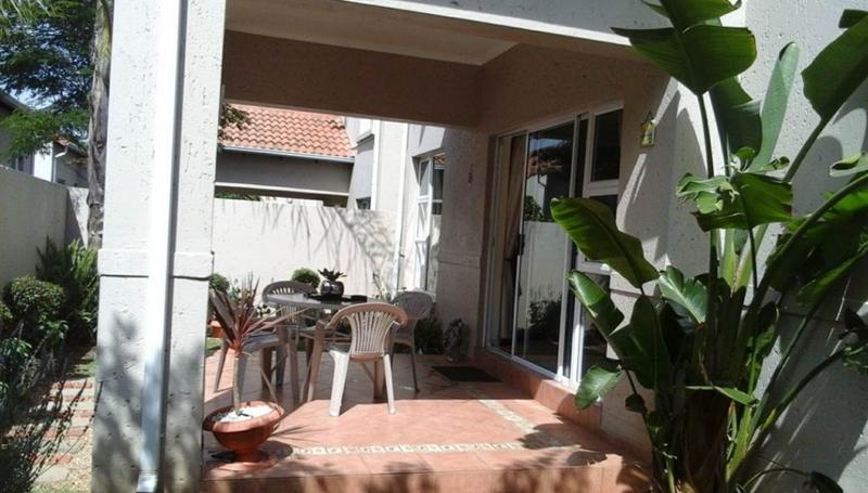 To Let 3 Bedroom Property for Rent in Gallo Manor Gauteng