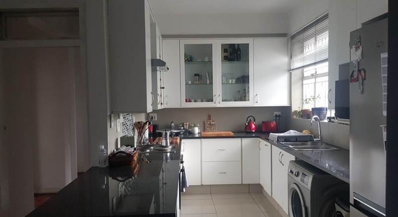 To Let 2 Bedroom Property for Rent in Illovo Gauteng