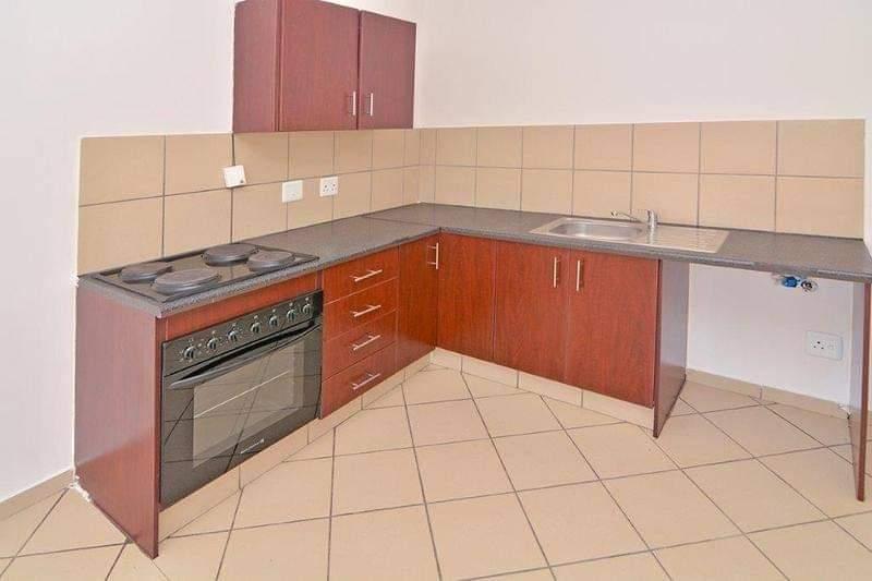 To Let 2 Bedroom Property for Rent in Roodepoort Gauteng