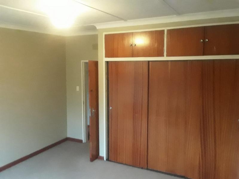 To Let 1 Bedroom Property for Rent in Roodepoort Gauteng