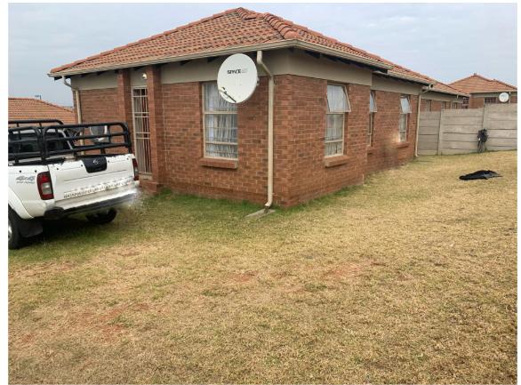 3 Bedroom Property for Sale in Thatch Hill Estate Gauteng